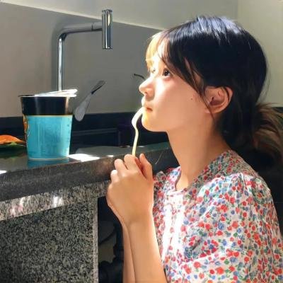 不要碰我的女儿